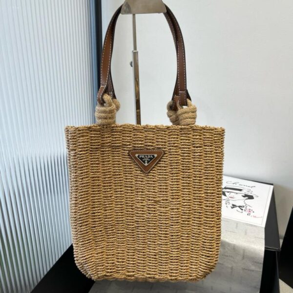 designer,replica,clothing,fake,1:1,lv,luxury,high quality Prada knitted mommy bag