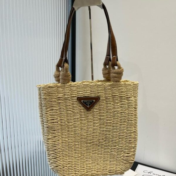 designer,replica,clothing,fake,1:1,lv,luxury,high quality Prada knitted mommy bag