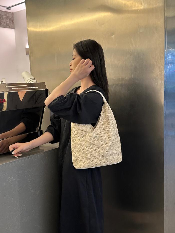 designer,replica,clothing,fake,1:1,lv,luxury,high quality Miu Miu woven bag designer,replica,clothing,fake,1:1,lv,luxury,high quality Miu Miu woven bag