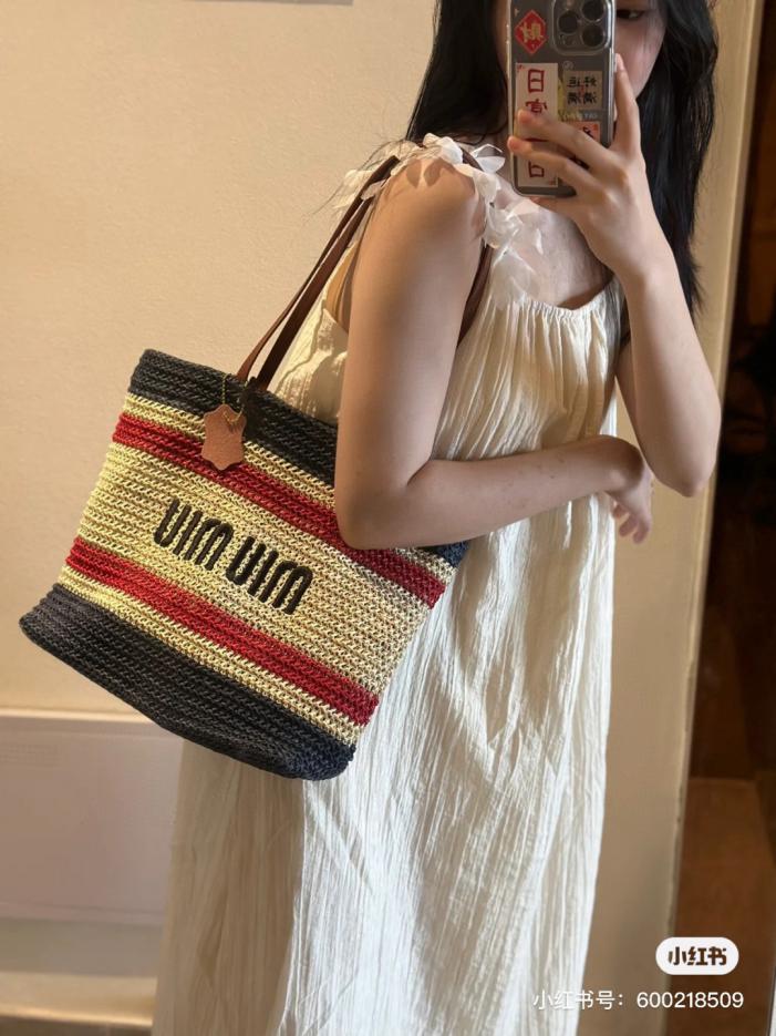 designer,replica,clothing,fake,1:1,lv,luxury,high quality Miu Miu bag straw striped stitching shoulder crossbody hand shopping bag tote bag beach bag for women designer,replica,clothing,fake,1:1,lv,luxury,high quality Miu Miu bag straw striped stitching shoulder crossbody hand shopping bag tote bag beach bag for women
