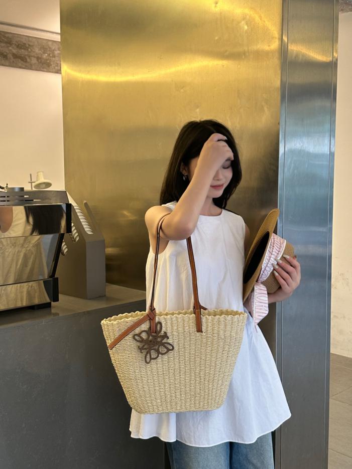 designer,replica,clothing,fake,1:1,lv,luxury,high quality LOEWE straw bag summer style straw bag designer,replica,clothing,fake,1:1,lv,luxury,high quality LOEWE straw bag summer style straw bag