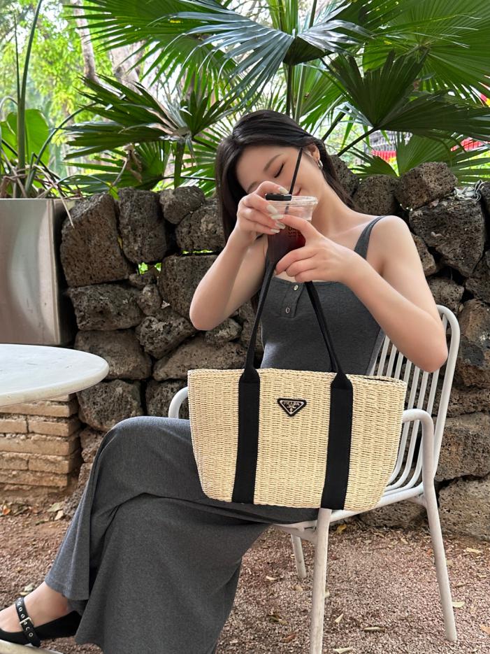 designer,replica,clothing,fake,1:1,lv,luxury,high quality PRADA straw bag designer,replica,clothing,fake,1:1,lv,luxury,high quality PRADA straw bag