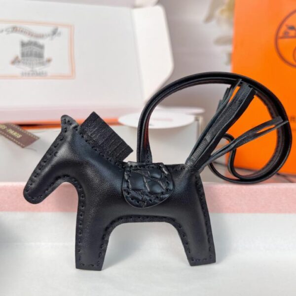 designer,replica,clothing,fake,1:1,lv,luxury,high quality Original high-quality HERMES Rodeo pegase bag pendant keychain made of pure hand-made stitching