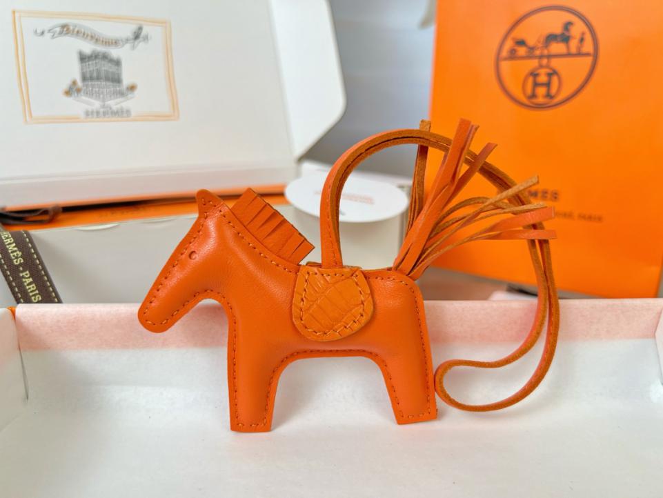 designer,replica,clothing,fake,1:1,lv,luxury,high quality Original high-quality HERMES Rodeo pegase bag pendant keychain made of pure hand-made stitching designer,replica,clothing,fake,1:1,lv,luxury,high quality Original high-quality HERMES Rodeo pegase bag pendant keychain made of pure hand-made stitching