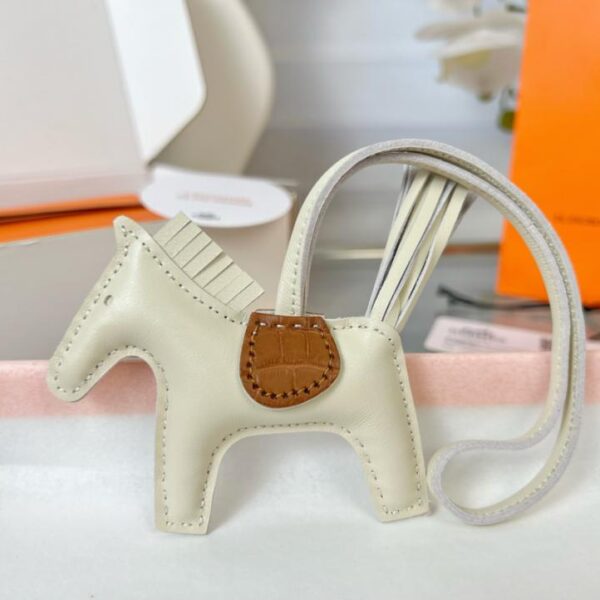 designer,replica,clothing,fake,1:1,lv,luxury,high quality Original high-quality HERMES Rodeo pegase bag pendant keychain made of pure hand-made stitching