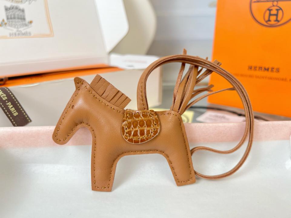 designer,replica,clothing,fake,1:1,lv,luxury,high quality Original high-quality HERMES Rodeo pegase bag pendant keychain made of pure hand-made stitching designer,replica,clothing,fake,1:1,lv,luxury,high quality Original high-quality HERMES Rodeo pegase bag pendant keychain made of pure hand-made stitching