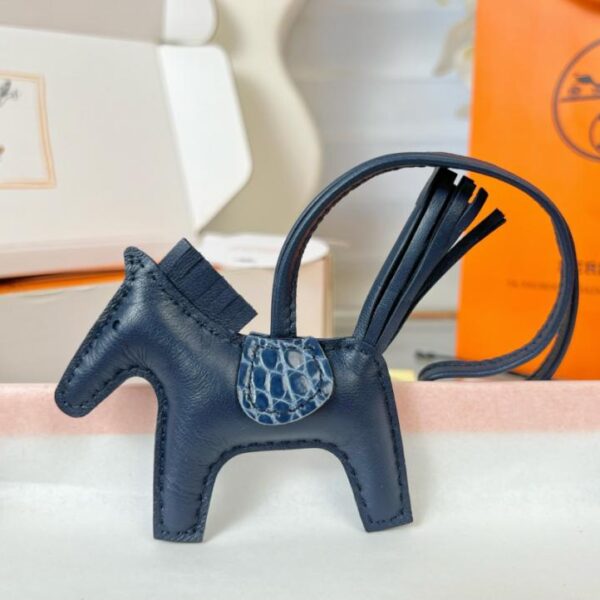 designer,replica,clothing,fake,1:1,lv,luxury,high quality Original high-quality HERMES Rodeo pegase bag pendant keychain made of pure hand-made stitching