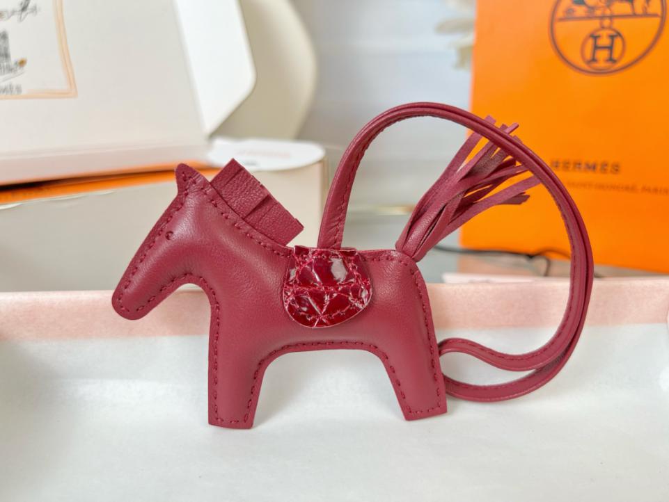 designer,replica,clothing,fake,1:1,lv,luxury,high quality Original high-quality HERMES Rodeo pegase bag pendant keychain made of pure hand-made stitching designer,replica,clothing,fake,1:1,lv,luxury,high quality Original high-quality HERMES Rodeo pegase bag pendant keychain made of pure hand-made stitching