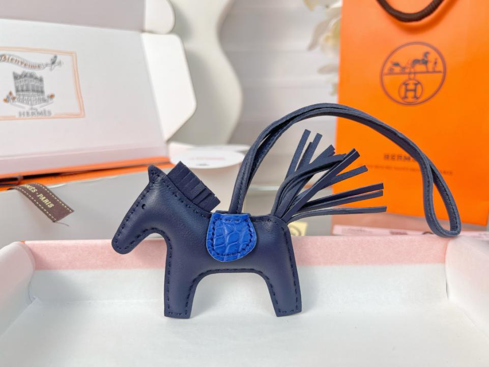 designer,replica,clothing,fake,1:1,lv,luxury,high quality Original high-quality HERMES Rodeo pegase bag pendant keychain made of pure hand-made stitching designer,replica,clothing,fake,1:1,lv,luxury,high quality Original high-quality HERMES Rodeo pegase bag pendant keychain made of pure hand-made stitching
