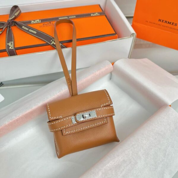 designer,replica,clothing,fake,1:1,lv,luxury,high quality HERMES Kelly headphone bag pendant, original exquisite product, purely handmade with stitching