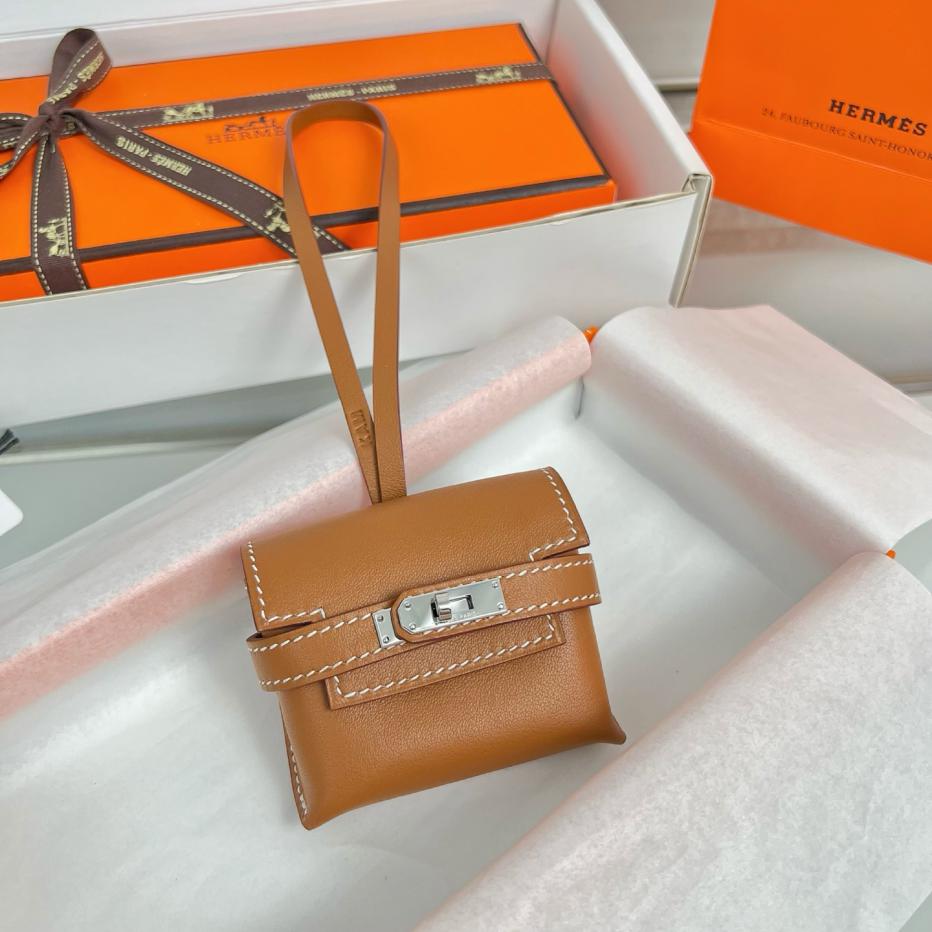 designer,replica,clothing,fake,1:1,lv,luxury,high quality HERMES Kelly headphone bag pendant, original exquisite product, purely handmade with stitching designer,replica,clothing,fake,1:1,lv,luxury,high quality HERMES Kelly headphone bag pendant, original exquisite product, purely handmade with stitching