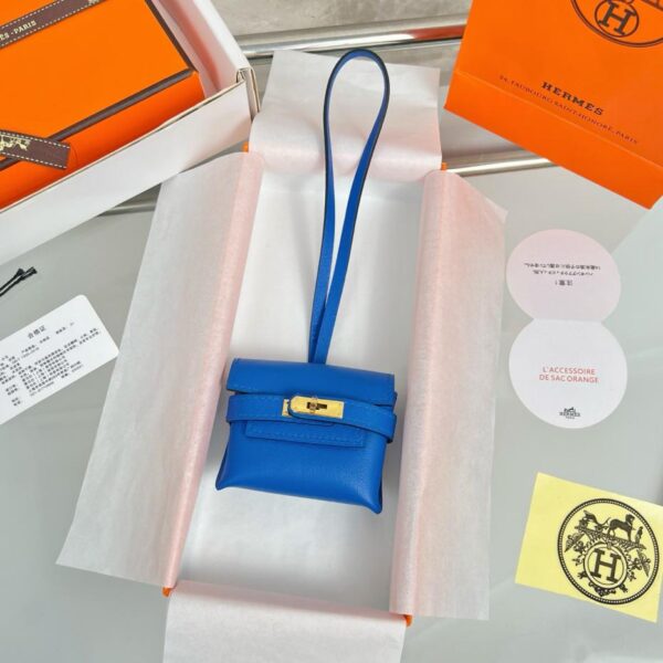 designer,replica,clothing,fake,1:1,lv,luxury,high quality HERMES Kelly headphone bag pendant, original exquisite product, purely handmade with stitching