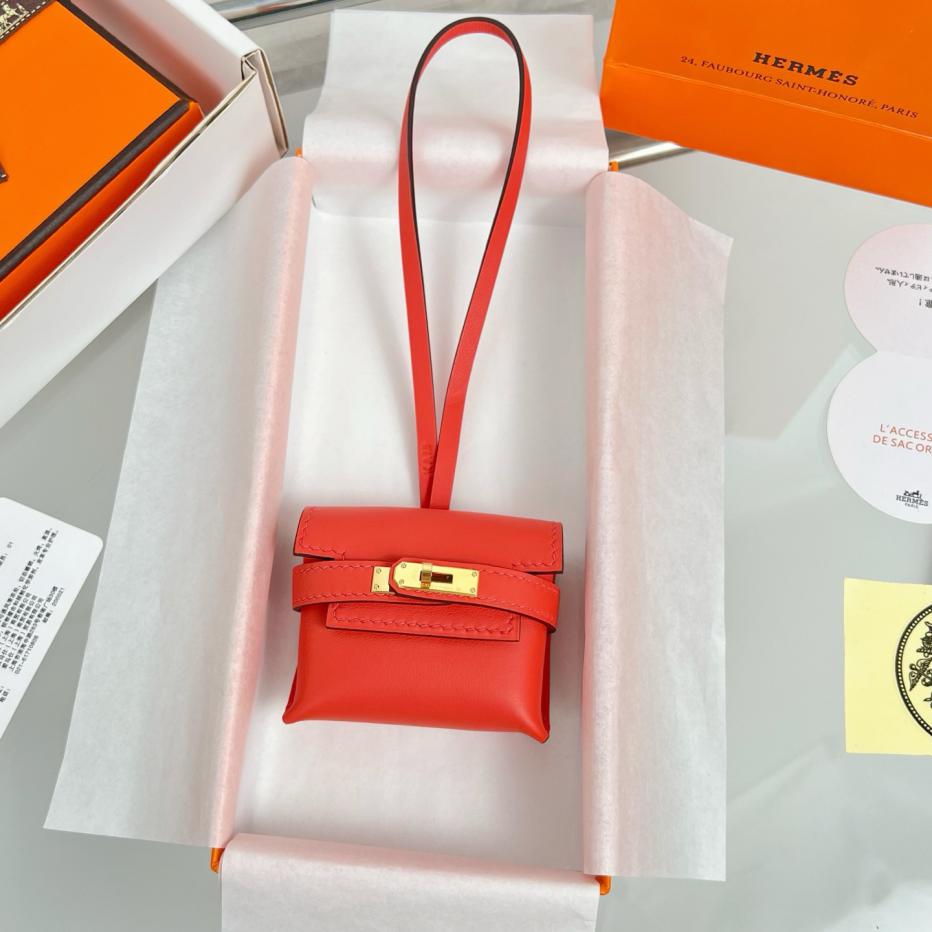 designer,replica,clothing,fake,1:1,lv,luxury,high quality HERMES Kelly headphone bag pendant, original exquisite product, purely handmade with stitching designer,replica,clothing,fake,1:1,lv,luxury,high quality HERMES Kelly headphone bag pendant, original exquisite product, purely handmade with stitching