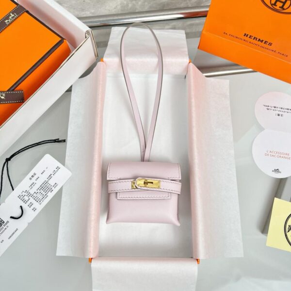 designer,replica,clothing,fake,1:1,lv,luxury,high quality HERMES Kelly headphone bag pendant, original exquisite product, purely handmade with stitching