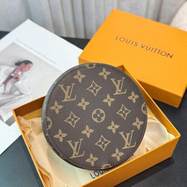 designer,replica,clothing,fake,1:1,lv,luxury,high quality Light luxury series lv candy box storage box storage box 3 models Vivienne Candy Box
