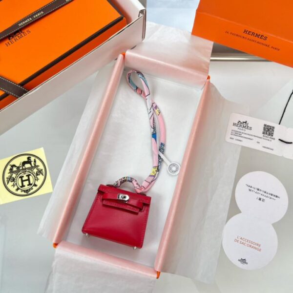 designer,replica,clothing,fake,1:1,lv,luxury,high quality HERMES mini Kelly bag (cinnabar red) kelly twilly charm