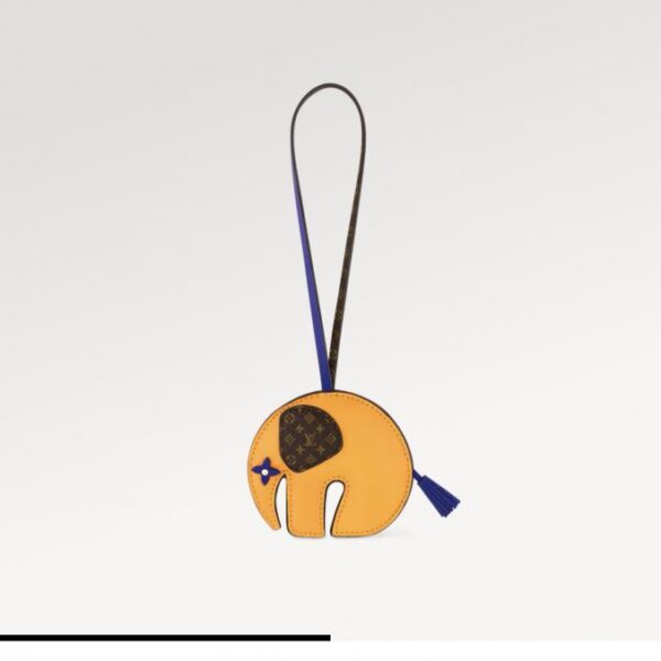 designer,replica,clothing,fake,1:1,lv,luxury,high quality Louis Vuitton elephant pendant bag hanging M02325