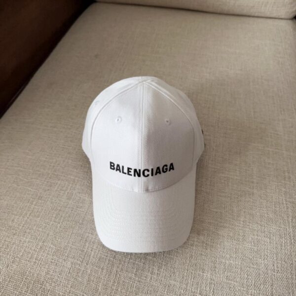designer,replica,clothing,fake,1:1,lv,luxury,high quality BALENCIAGA spring new style personalized baseball cap, same style for men and women