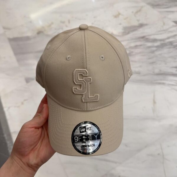 designer,replica,clothing,fake,1:1,lv,luxury,high quality Saint Laurent letter embroidered baseball cap Korean style, same style for men and women