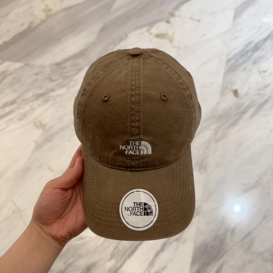 designer,replica,clothing,fake,1:1,lv,luxury,high quality New simple embroidered baseball cap casual sports style designer,replica,clothing,fake,1:1,lv,luxury,high quality New simple embroidered baseball cap casual sports style