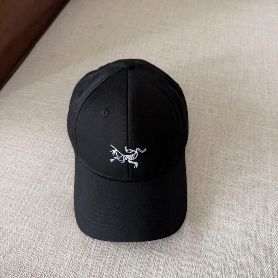 designer,replica,clothing,fake,1:1,lv,luxury,high quality Arcteryx new embroidered counter synchronized baseball cap designer,replica,clothing,fake,1:1,lv,luxury,high quality Arcteryx new embroidered counter synchronized baseball cap