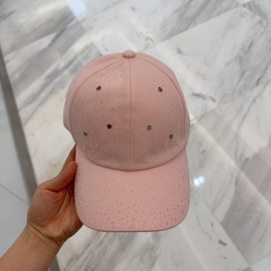designer,replica,clothing,fake,1:1,lv,luxury,high quality Chrome Hearts early spring Korean fashion retro distressed hole hat baseball cap designer,replica,clothing,fake,1:1,lv,luxury,high quality Chrome Hearts early spring Korean fashion retro distressed hole hat baseball cap