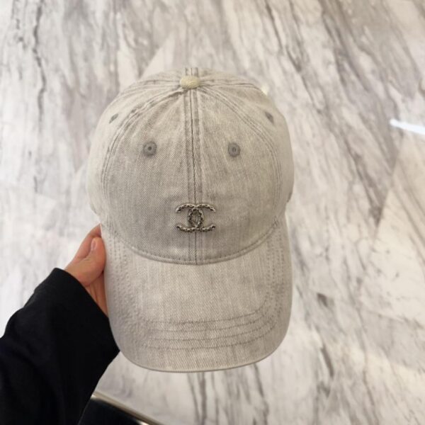 designer,replica,clothing,fake,1:1,lv,luxury,high quality CHANEL new diamond hard top baseball cap with classic and simple logo