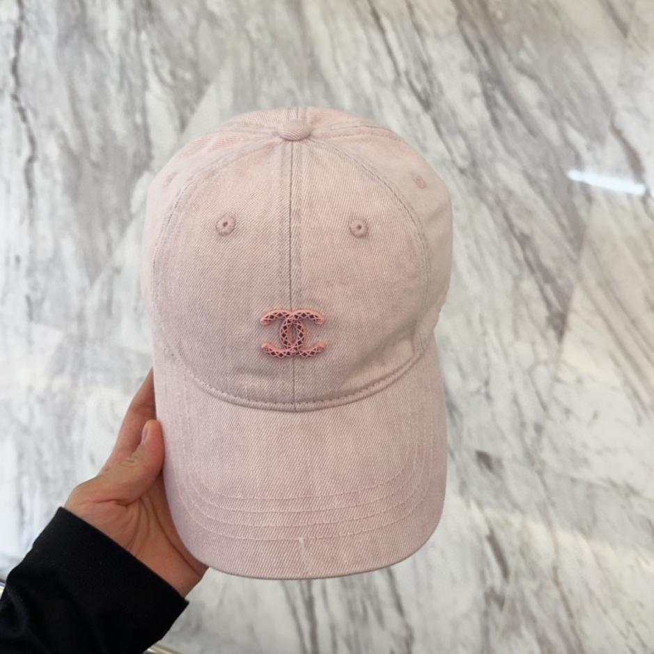 designer,replica,clothing,fake,1:1,lv,luxury,high quality CHANEL new diamond hard top baseball cap with classic and simple logo designer,replica,clothing,fake,1:1,lv,luxury,high quality CHANEL new diamond hard top baseball cap with classic and simple logo