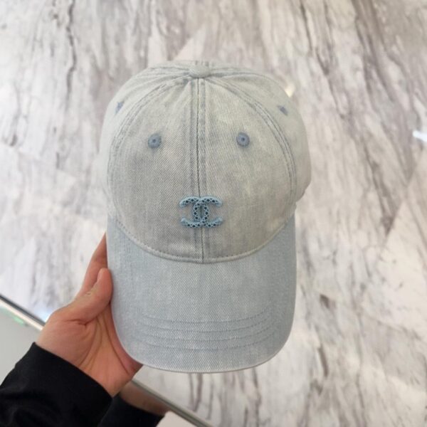 designer,replica,clothing,fake,1:1,lv,luxury,high quality CHANEL new diamond hard top baseball cap with classic and simple logo
