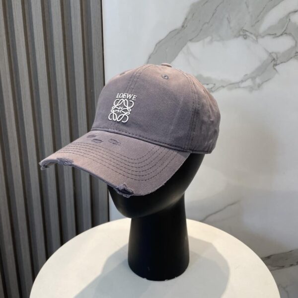 designer,replica,clothing,fake,1:1,lv,luxury,high quality LOEWE gradient color new original original design baseball cap