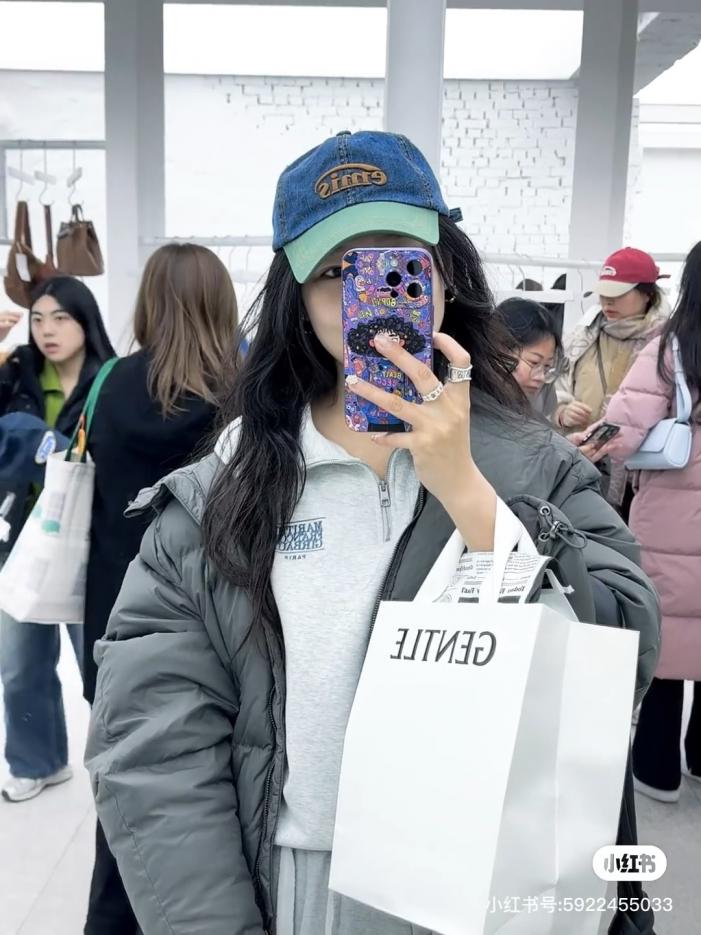 designer,replica,clothing,fake,1:1,lv,luxury,high quality Korean trendy brand Emis new denim color-blocking baseball cap, unisex designer,replica,clothing,fake,1:1,lv,luxury,high quality Korean trendy brand Emis new denim color-blocking baseball cap, unisex