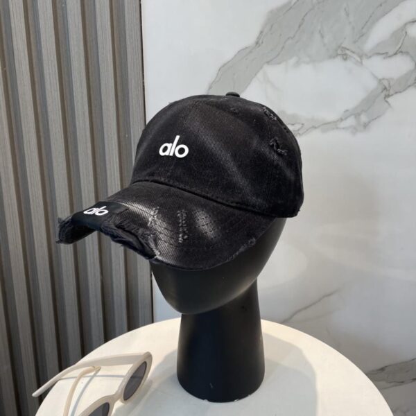 designer,replica,clothing,fake,1:1,lv,luxury,high quality PaIo new spray-painted design baseball cap