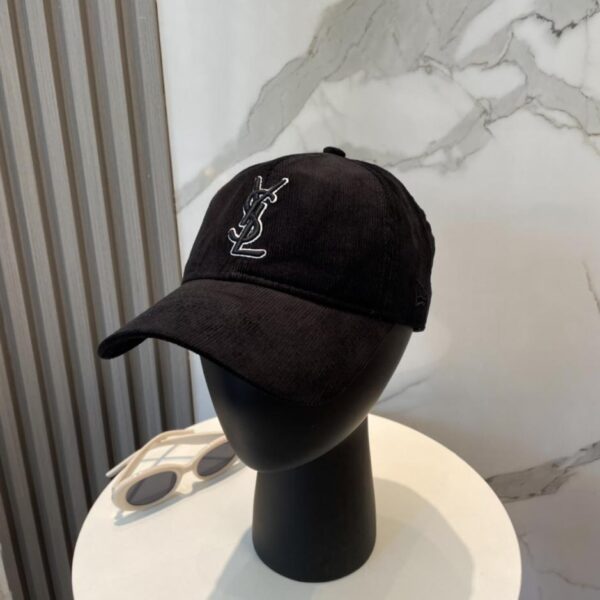 designer,replica,clothing,fake,1:1,lv,luxury,high quality Yves Saint Laurent letter embroidered corduroy baseball cap, Korean style, same style for men and women