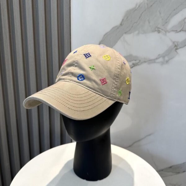 designer,replica,clothing,fake,1:1,lv,luxury,high quality Louis Vuitton high version shipping embroidered letter baseball cap
