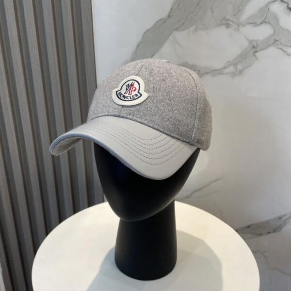designer,replica,clothing,fake,1:1,lv,luxury,high quality MONCLER new autumn and winter wool baseball cap