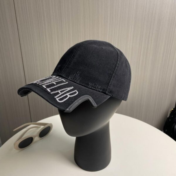 designer,replica,clothing,fake,1:1,lv,luxury,high quality BALENCIAGA new embroidered logo baseball cap, same style for men and women