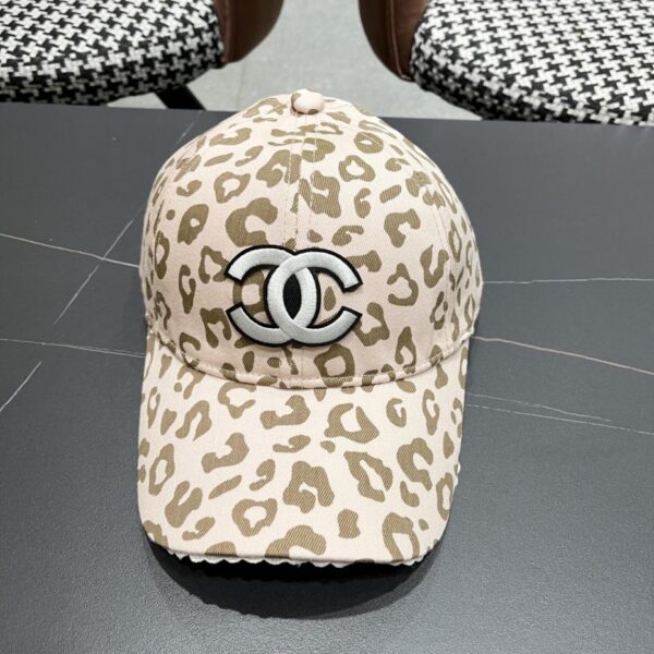designer,replica,clothing,fake,1:1,lv,luxury,high quality CHANEL new leopard print baseball hat