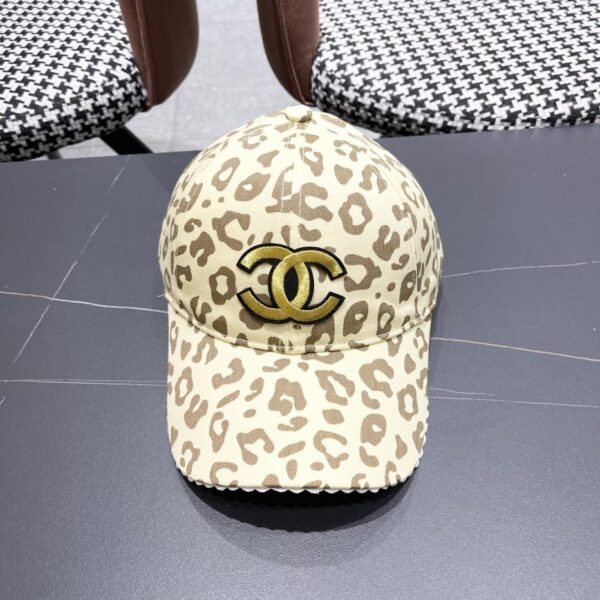designer,replica,clothing,fake,1:1,lv,luxury,high quality CHANEL new leopard print baseball hat
