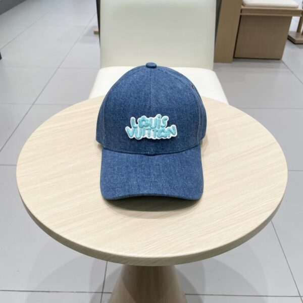 designer,replica,clothing,fake,1:1,lv,luxury,high quality Louis Vuitton original embroidered baseball cap for men and women