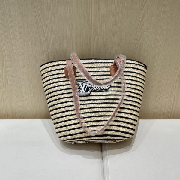 designer,replica,clothing,fake,1:1,lv,luxury,high quality LouisVuitton baseball cap