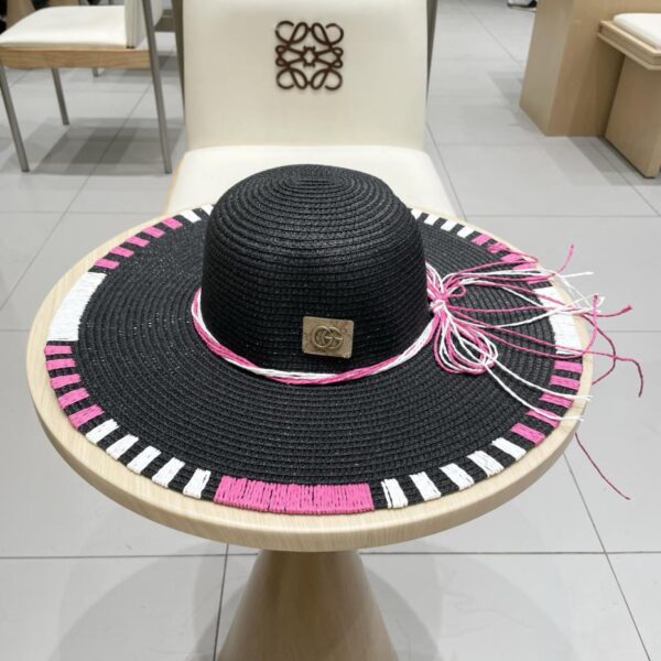 designer,replica,clothing,fake,1:1,lv,luxury,high quality Gucci new spring and summer large-brimmed straw hat foldable beach hat