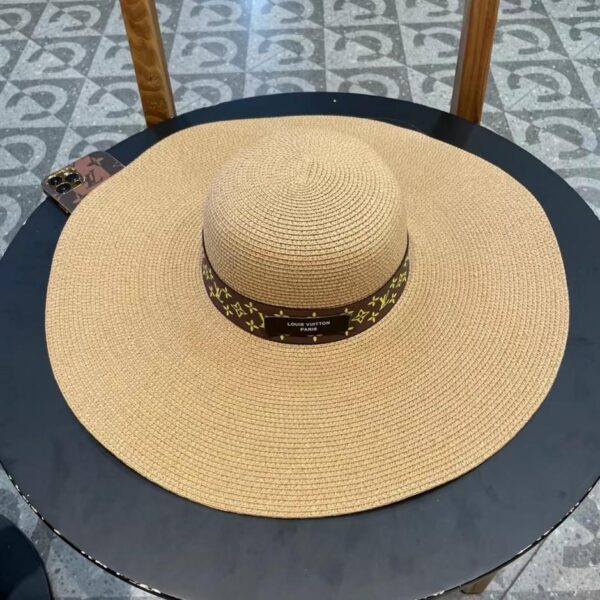 designer,replica,clothing,fake,1:1,lv,luxury,high quality Louis Vuitton’s new straw visor large brim straw hat