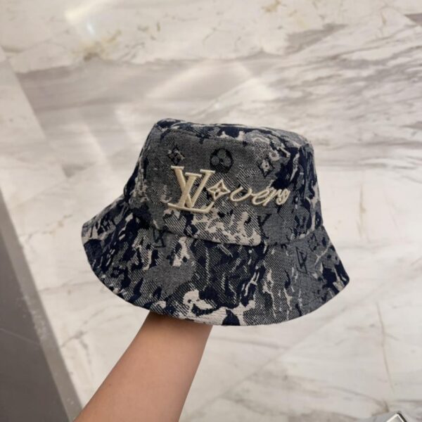 designer,replica,clothing,fake,1:1,lv,luxury,high quality Louis Vuitton original single embroidered bucket hat for men and women