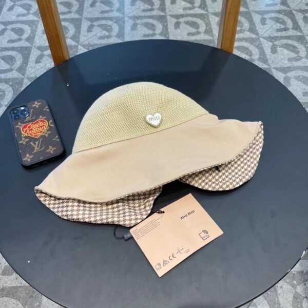designer,replica,clothing,fake,1:1,lv,luxury,high quality Miu Miu new simple bucket hat with spliced ​​materials and fisherman hat