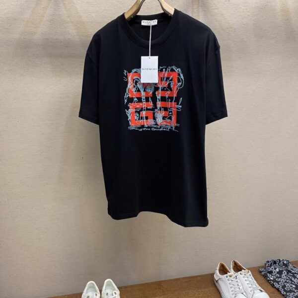 designer,replica,clothing,fake,1:1,lv,luxury,high quality Givenchy Spring/Summer New Arrivals Short Sleeve T-Shirt