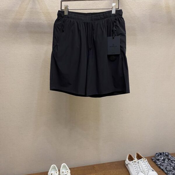 designer,replica,clothing,fake,1:1,lv,luxury,high quality Moncler stretch nylon shorts