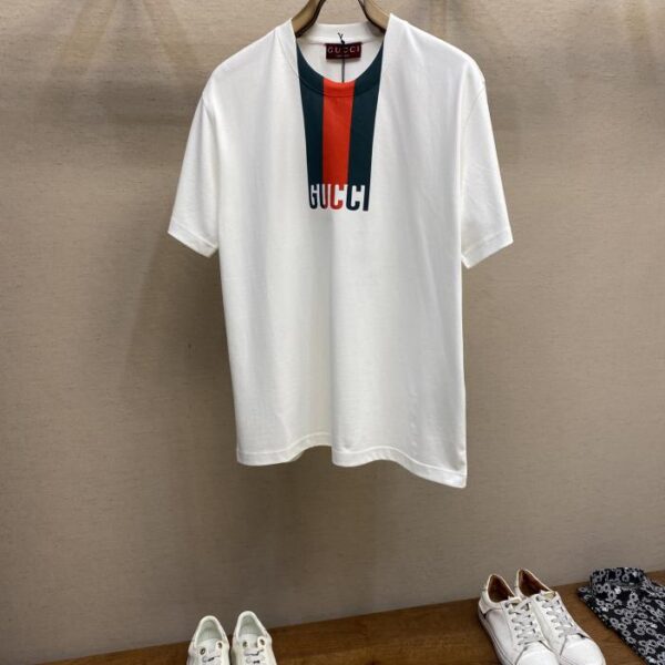 designer,replica,clothing,fake,1:1,lv,luxury,high quality Gucci T-shirt with Gucci print