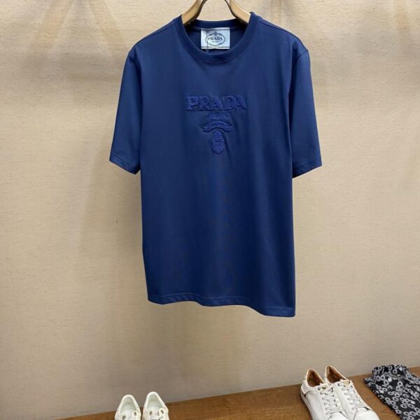designer,replica,clothing,fake,1:1,lv,luxury,high quality Prada blue short-sleeved T-shirt with large logo embroidery