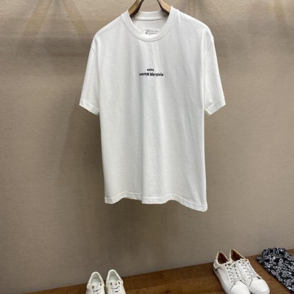 designer,replica,clothing,fake,1:1,lv,luxury,high quality Maison Margiela FW Spring/Summer T-shirt Classic Small Embroidered Letters