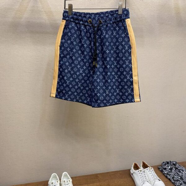 designer,replica,clothing,fake,1:1,lv,luxury,high quality Louis Vuitton Men’s casual shorts